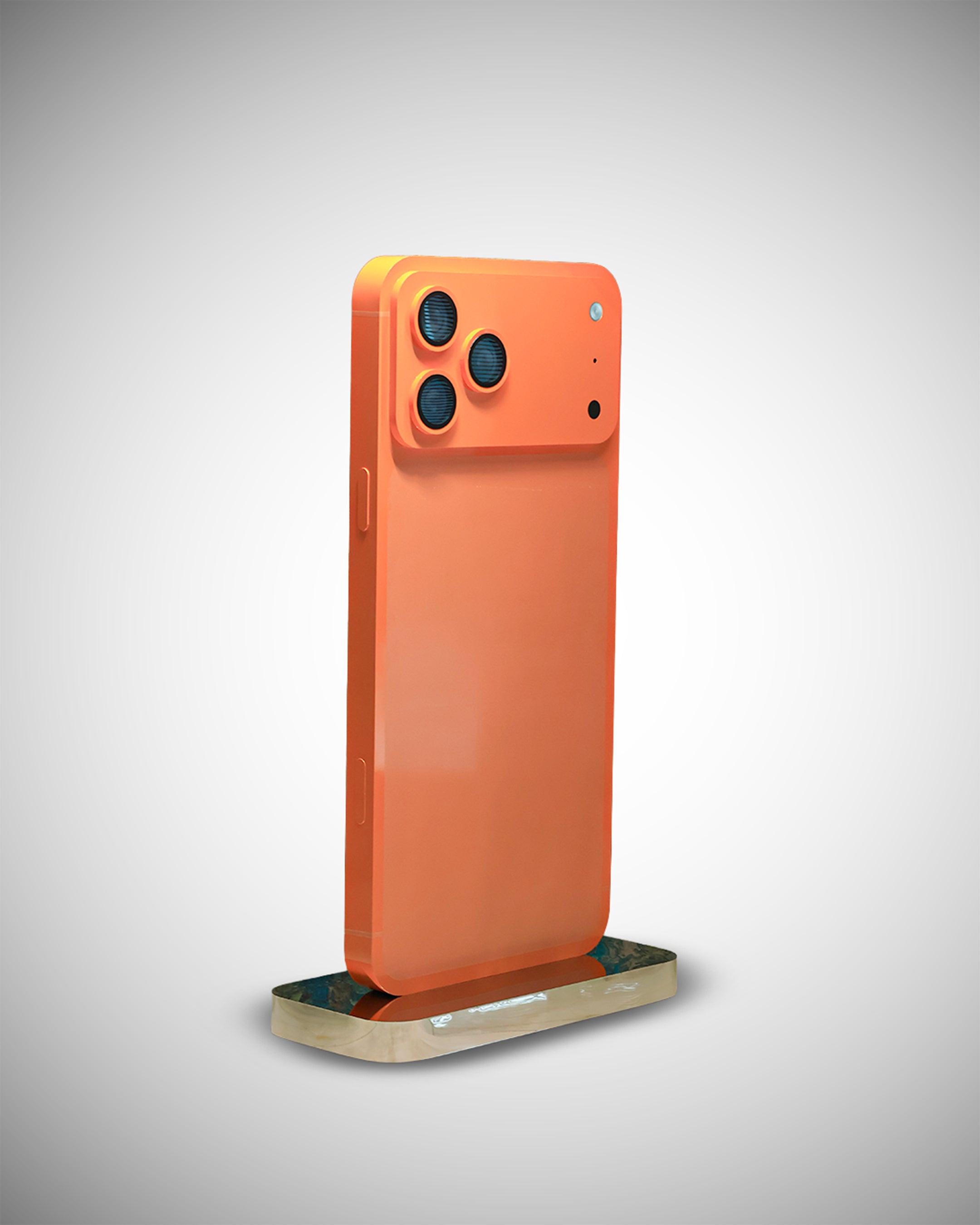 Dev iPhone 17 Pro Max Vitrin Maketi, Krom Metal Heykel, Lüks Mağaza ve Teknoloji Mağazası Vitrin Dekoru, Dev Telefon Display Standı